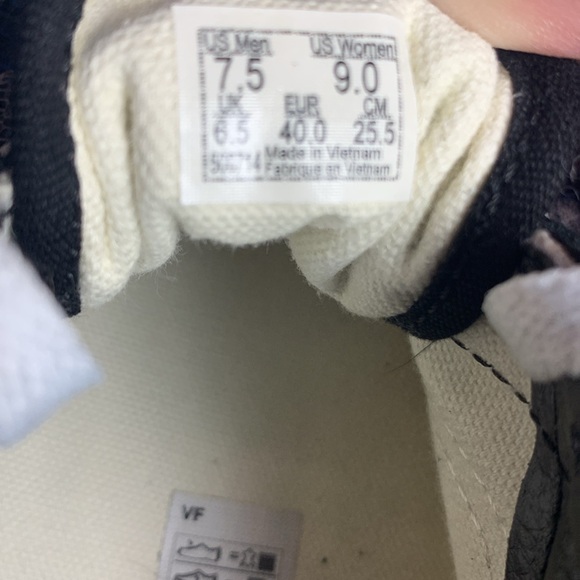 VANS Unisex Old Skool Wireframe Skull Blue w Black Suede VN0A3WKT9IB 7.5 - Picture 7 of 8